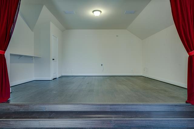 Building Photo - 14016 Notting Hill Dr