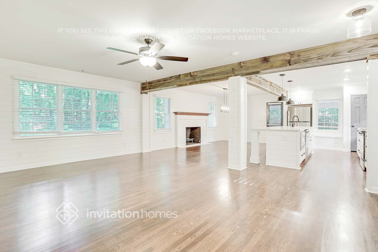 Building Photo - 1748 Pamela Cir SW