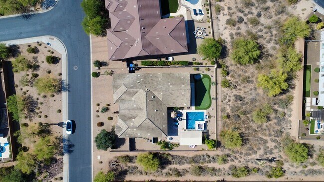 Building Photo - Spacious 4BR House in Cave Creek
