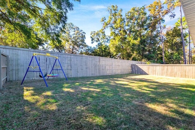 Building Photo - 1755 SW 67th Cir