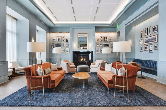 Building Photo - 1111 W River Pkwy