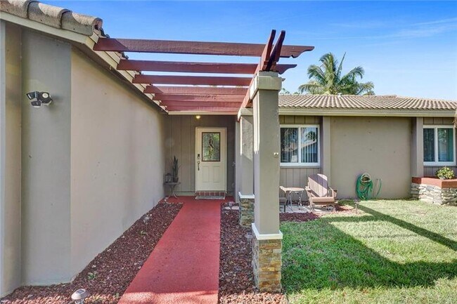 Building Photo - 9231 NW 17th St