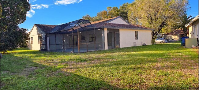 Building Photo - 11516 SW 54th St
