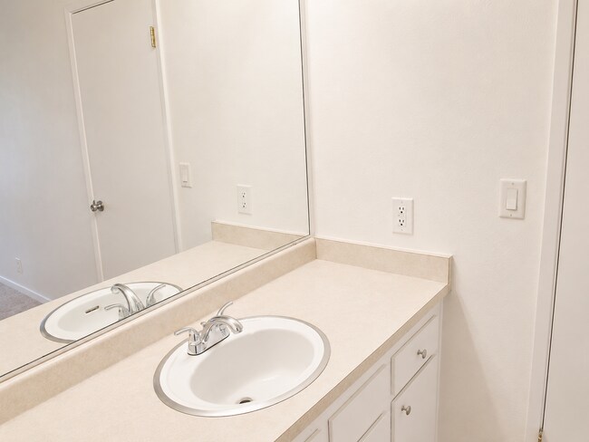 Interior Photo - Woodlake Apartments