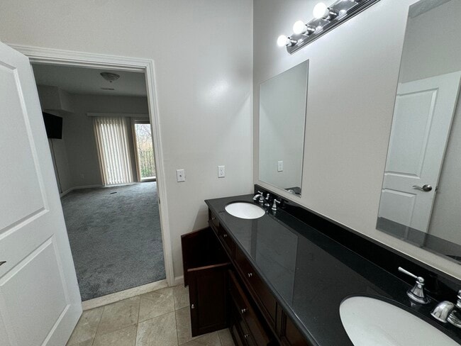 Building Photo - 413 Legato Dr