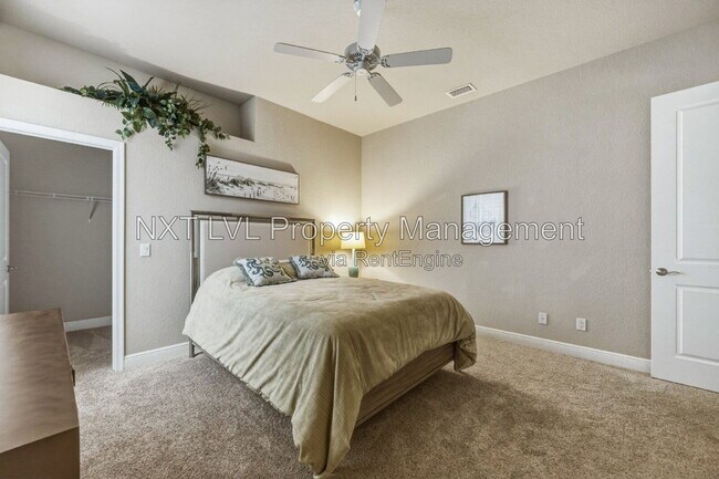 Building Photo - 1406 Cape Coral Pkwy W