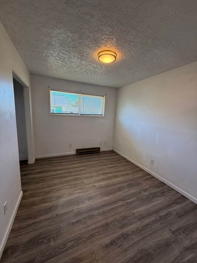 Building Photo - 2208 Morgan St