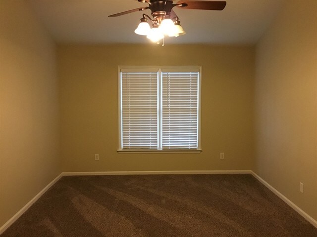 Building Photo - 10105 Grimbsy Ct