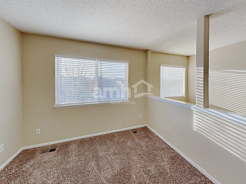 Building Photo - 4076 Orleans Ct