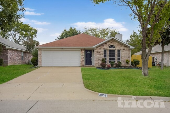 Building Photo - 3005 Scenic Glen Dr