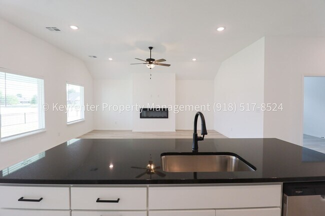 Building Photo - Stunning New Construction Simmons Home - 5 Bed 3 Bath - Pond View & Full Appliance Package!