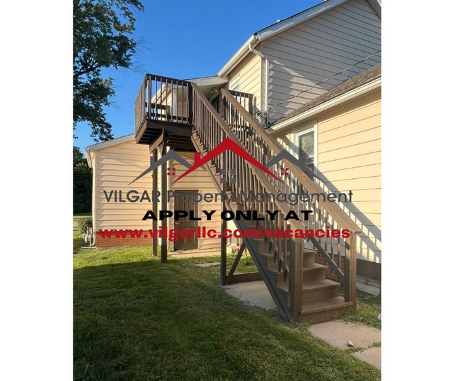 Building Photo - 136 Matteson St