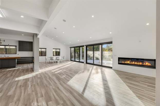 Building Photo - 5301 Crebs Ave