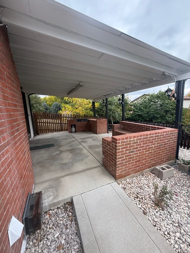 Building Photo - Beautifully Remodeled Westminster Ranch