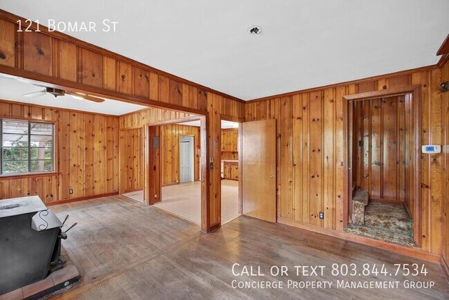 Building Photo - 121 Bomar St