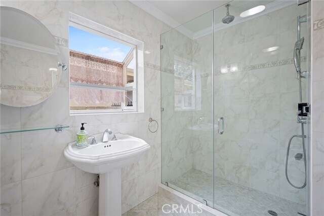 Building Photo - 3029 Los Olivos Ln