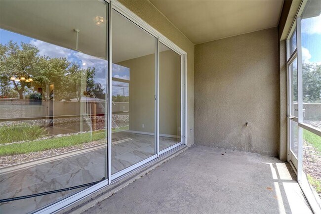 Building Photo - 6622 83rd Ave N
