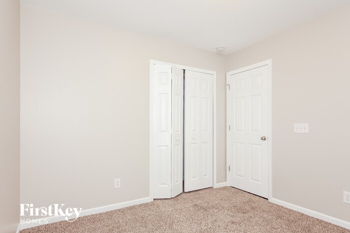 Building Photo - 2021 Sugarbush Dr