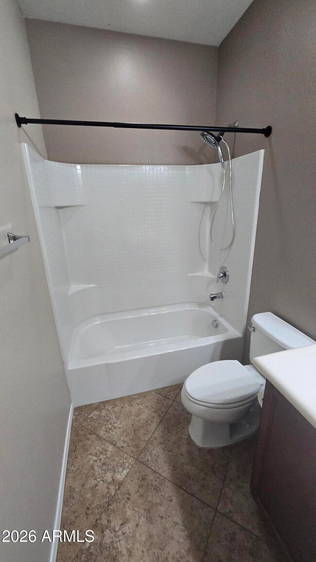 Building Photo - 10826 W Avenida Del Rey