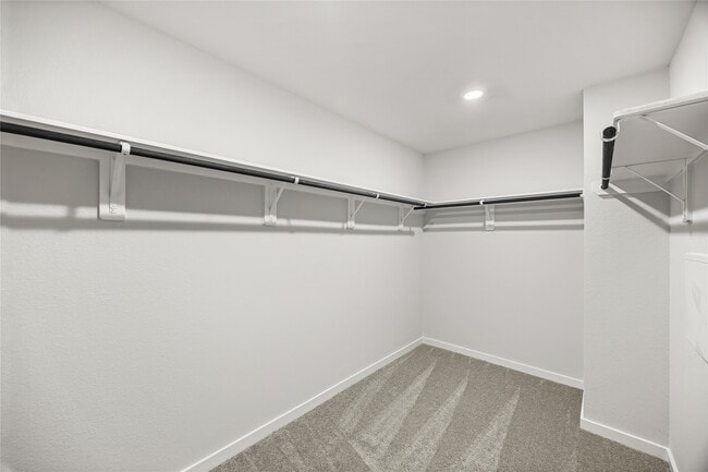 Building Photo - 7910 Alset Dr