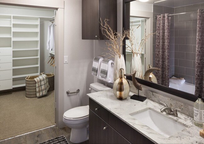 Building Photo - 1419 Montrose-310.75