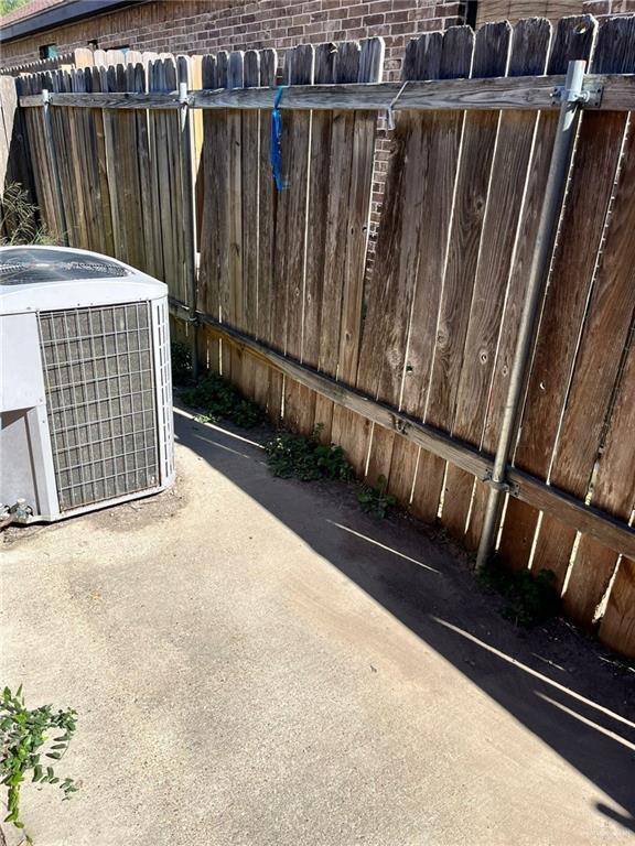 Building Photo - 22 Villa Linda Ave