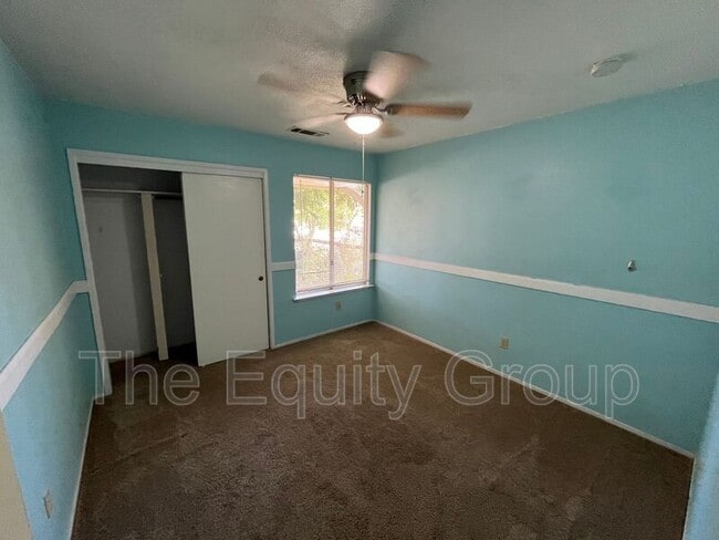 Building Photo - 4907 W Howard Ave