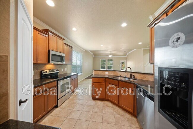 Building Photo - 417 Cattle Run