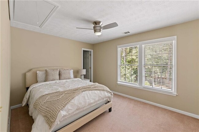 Building Photo - 3580 Waters Cove Way