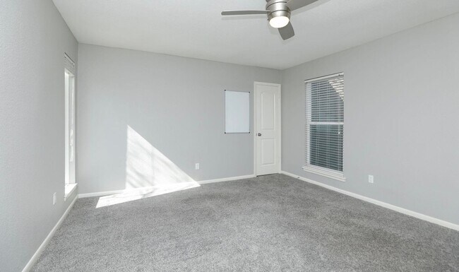 Building Photo - For Lease | 2 Bed, 2 Bath | 1,630 Sq Ft | ...