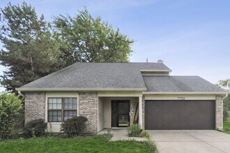 Building Photo - 7733 Maradona Dr S