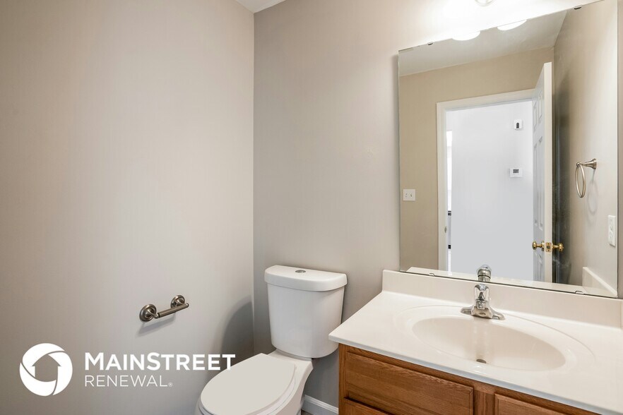 Building Photo - 4007 Lafayette Ave