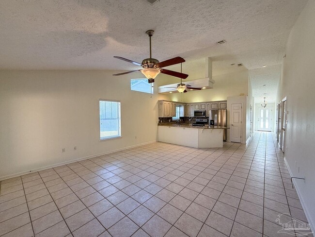 Building Photo - 1341 Tiger Lake Dr