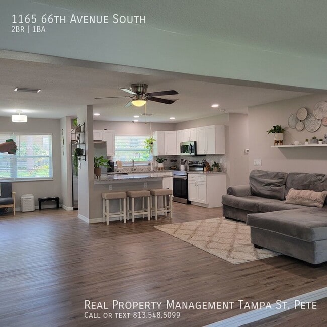 Building Photo - OUTSTANDING ST PETERSBURG POOL HOME AVAILA...