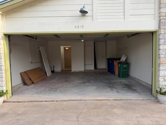 Building Photo - 4519 Keota Dr