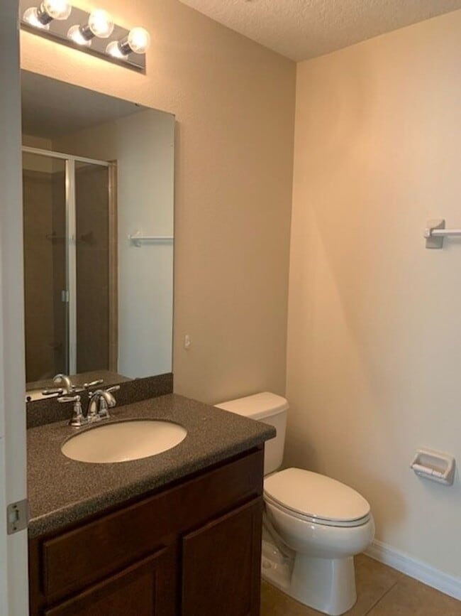 Building Photo - 3-story, 3/3.5, updated, townhome in the h...