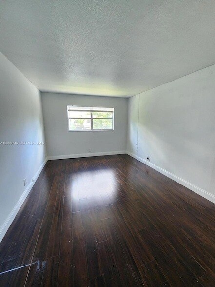 Building Photo - 7966 SW 7th Ct