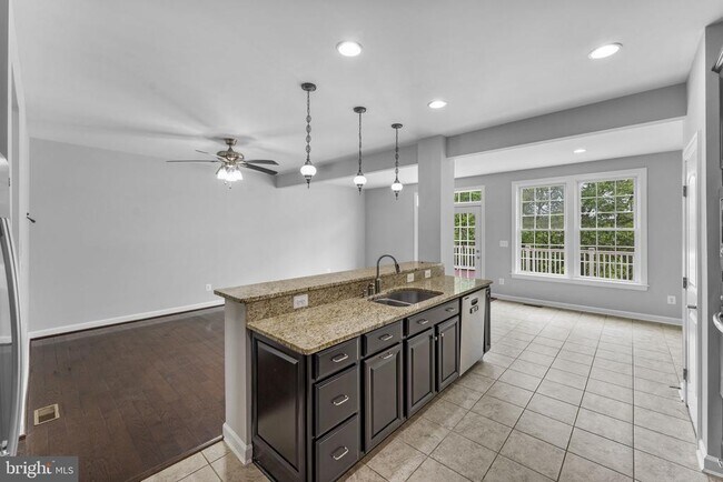 Building Photo - 21268 Park Grove Terrace