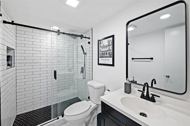 Building Photo - 10500 SW 108th Ave