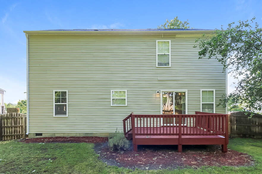 Building Photo - 95 Woodcreek Ln