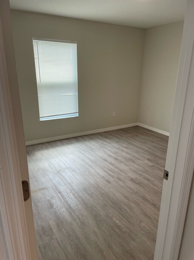 Building Photo - Stunning BRAND NEW 1BR/1BA Quad for Rent i...
