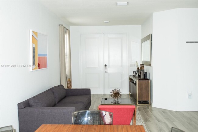 Building Photo - 25216 SW 118th Ave