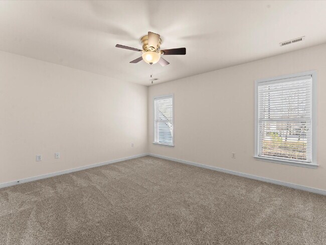 Building Photo - 709 Abbey Village Cir