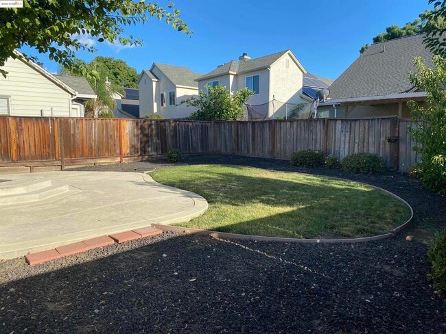 Building Photo - 890 Buckskin Terrace