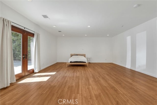 Building Photo - 11159 La Maida St