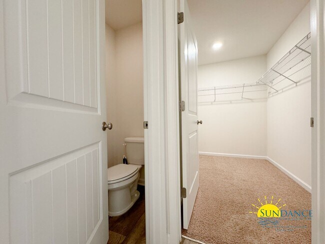 Building Photo - 813 Moorhen Wy