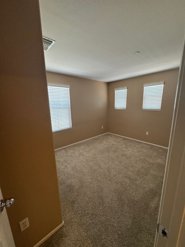 Building Photo - Ready to move-in! Spacious 4-Bedroom + Loft Home Near Loma Linda University