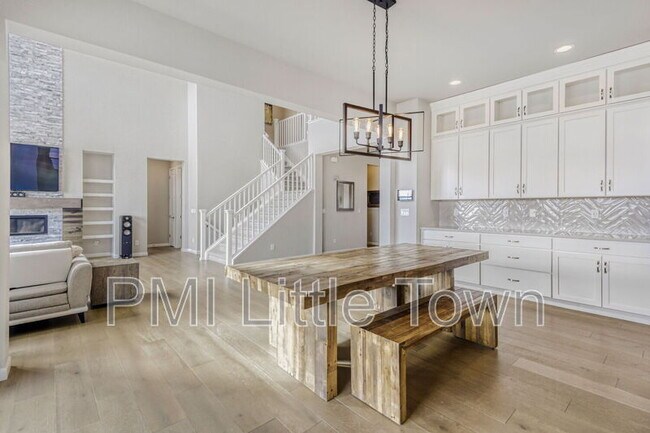 Building Photo - 8214 Superior Cir