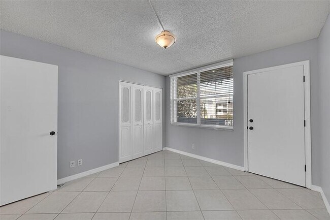 Building Photo - 777 S Federal Hwy
