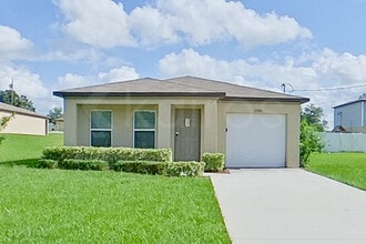 Building Photo - 27008 Anthony Ave